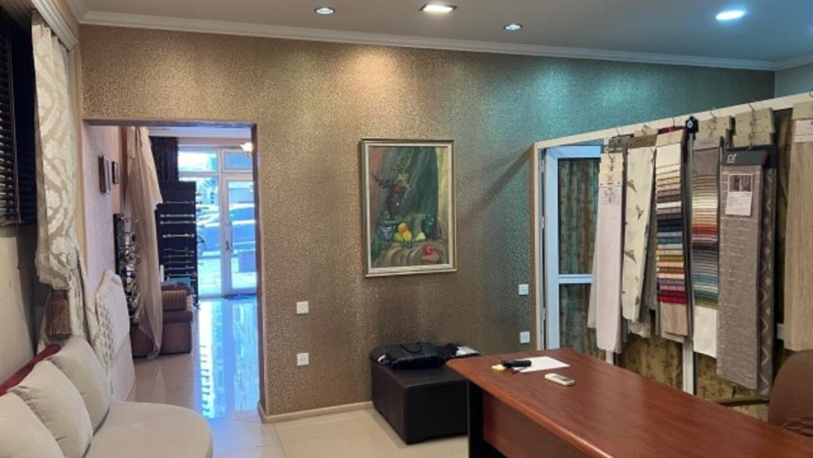 70 m<sup>2</sup> obyekt satılır, 28 May m.-3