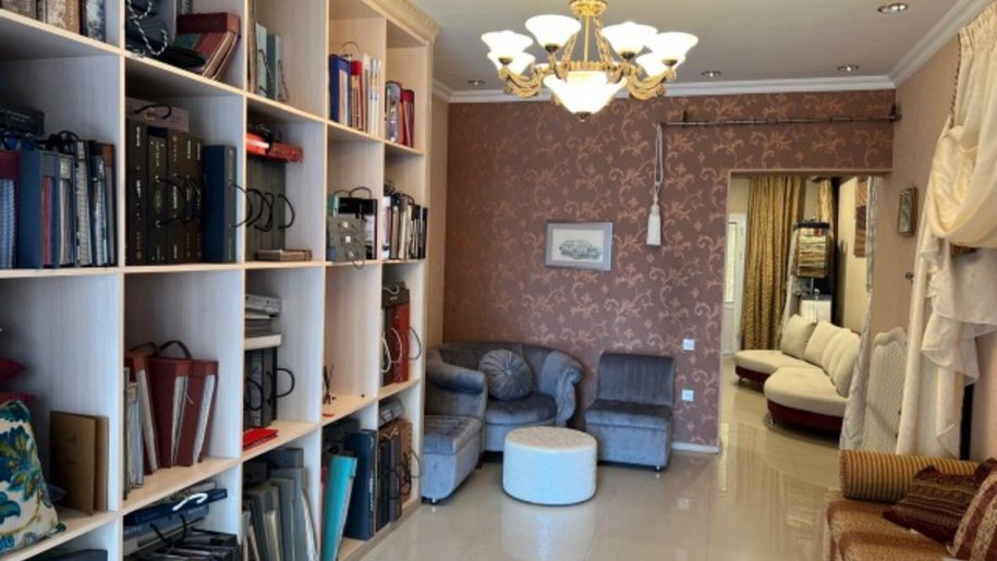 70 m<sup>2</sup> obyekt satılır, 28 May m.-5