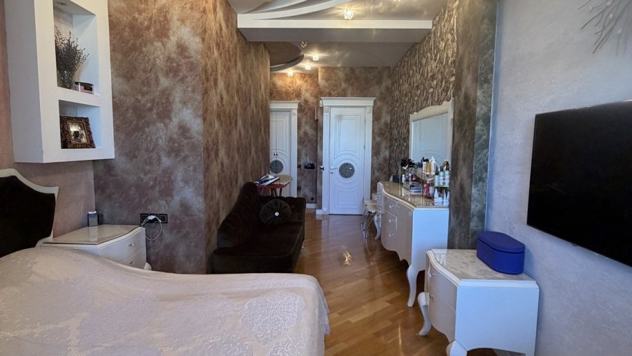 Satılır 4 otaqlı yeni tikili, 175 m², Azadlıq Prospekti m.-11