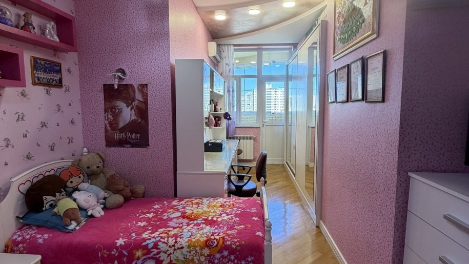 Satılır 4 otaqlı yeni tikili, 175 m², Azadlıq Prospekti m.-15