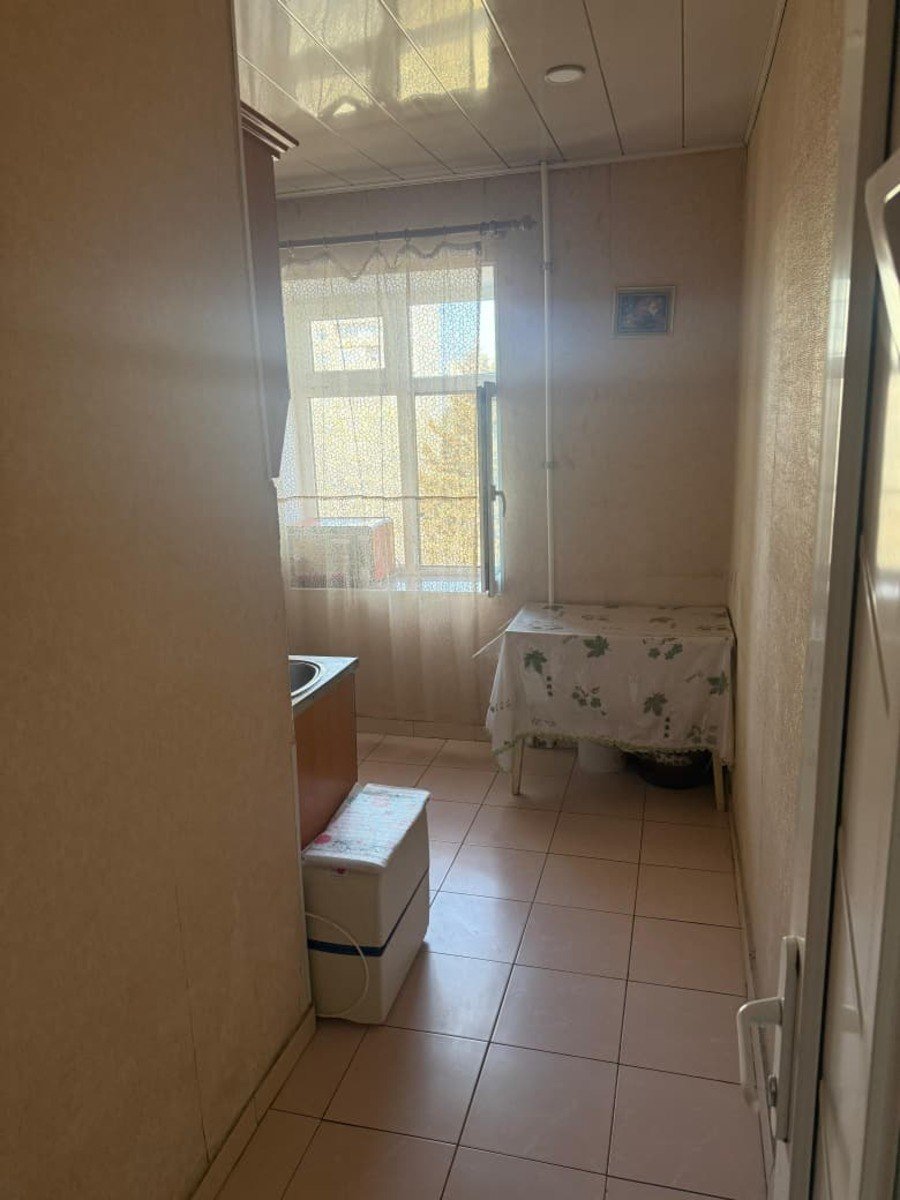 Satılır 2 otaqlı köhnə tikili, 50 m², Xalqlar dostluğu m.-6