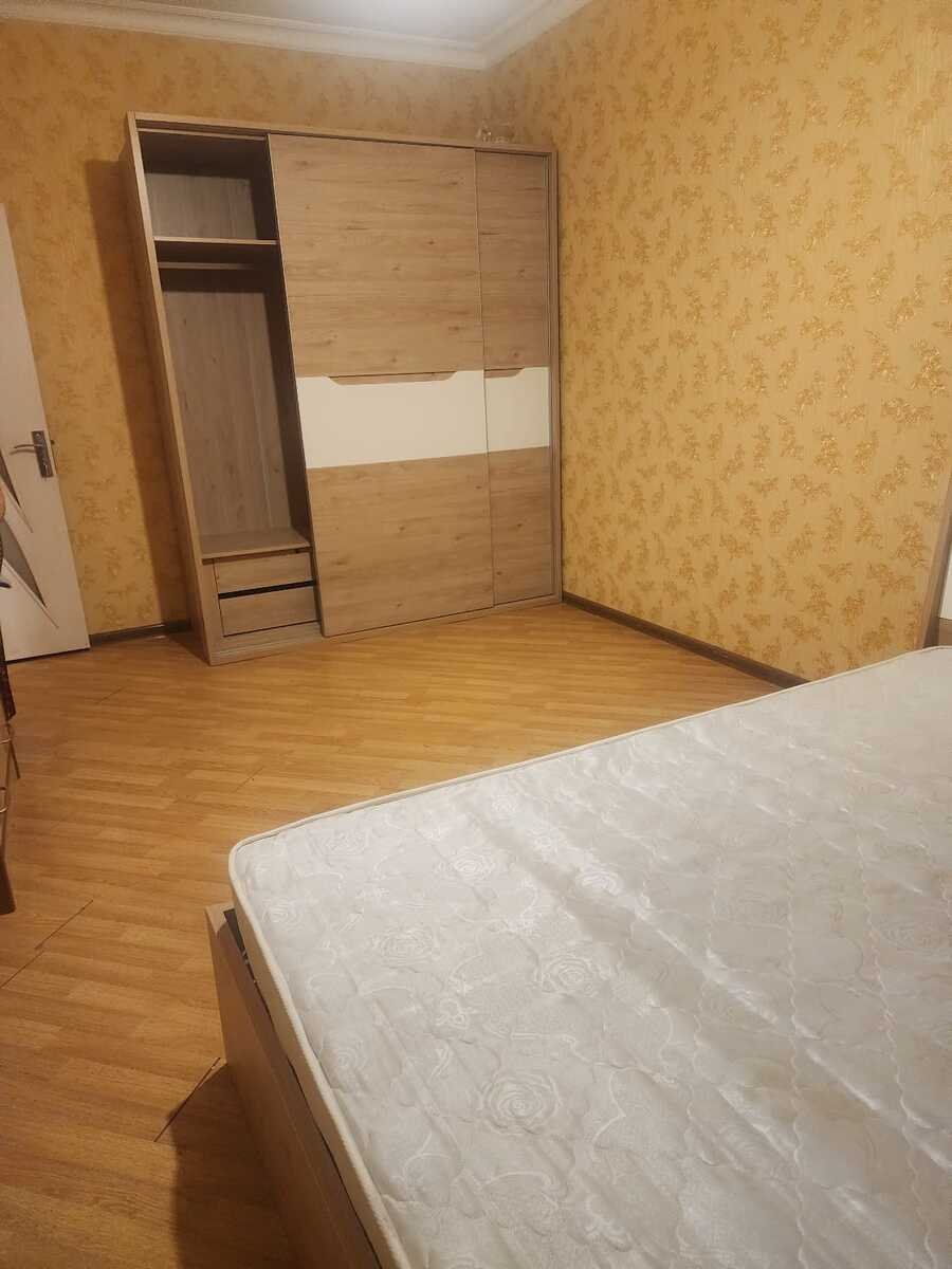 Kirayə verilir 1 otaqlı köhnə tikili, 32 m², Memar Əcəmi m.-2