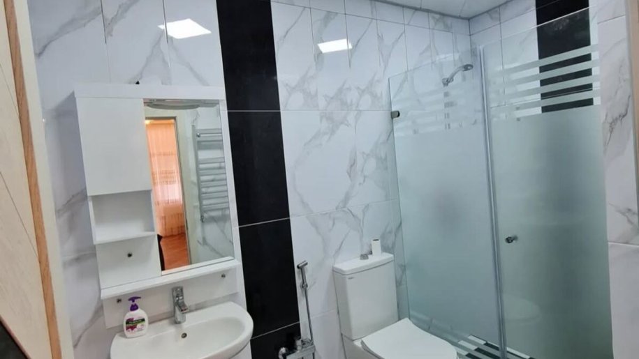 Satılır 2 otaqlı yeni tikili, 88 m², Qara Qarayev m.-7