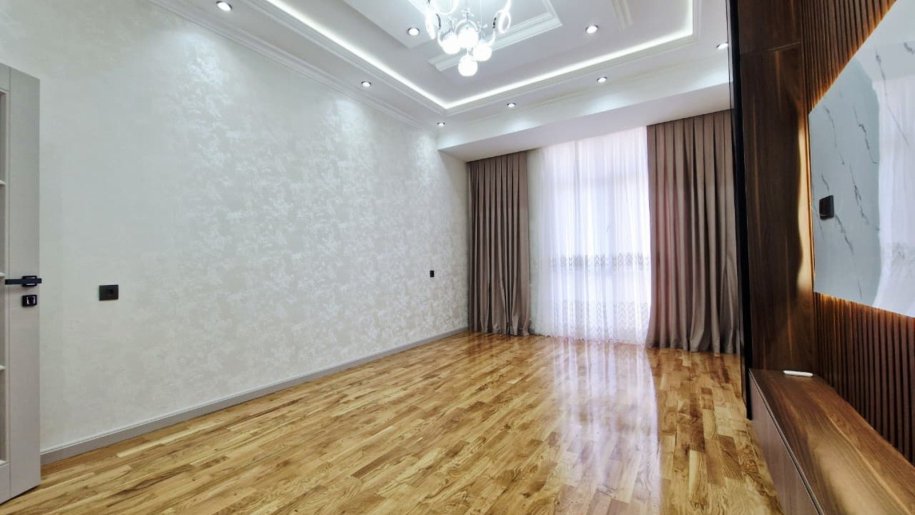Satılır 3 otaqlı yeni tikili, 92 m², Qara Qarayev m.-2