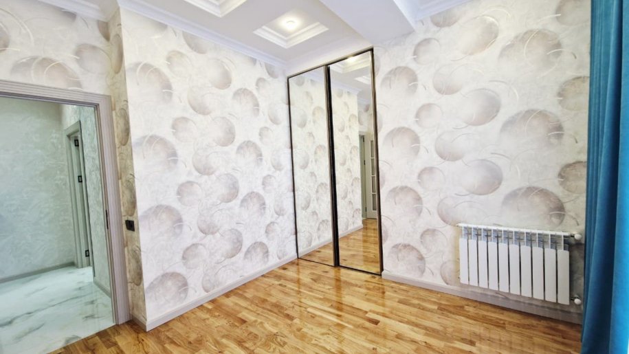 Satılır 3 otaqlı yeni tikili, 92 m², Qara Qarayev m.-8