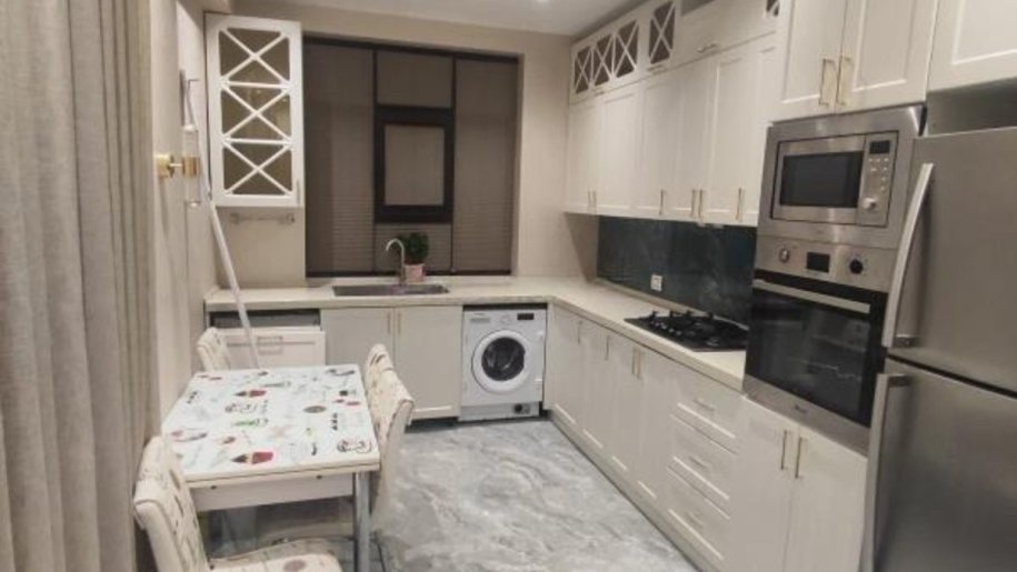 Kirayə verilir 3 otaqlı yeni tikili, 115 m², Gənclik m.-10