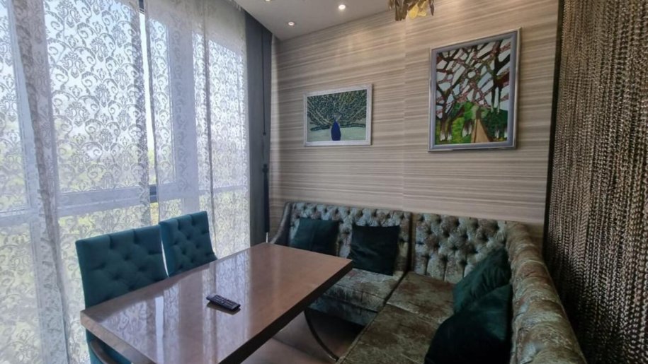 Satılır 5 otaqlı yeni tikili, 240 m², Nizami m.-16