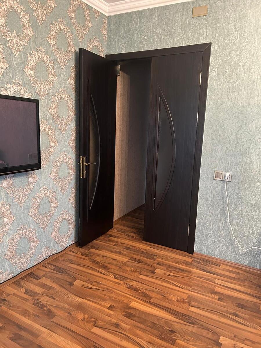 Satılır 2 otaqlı köhnə tikili, 65 m², Nəsimi m.-5