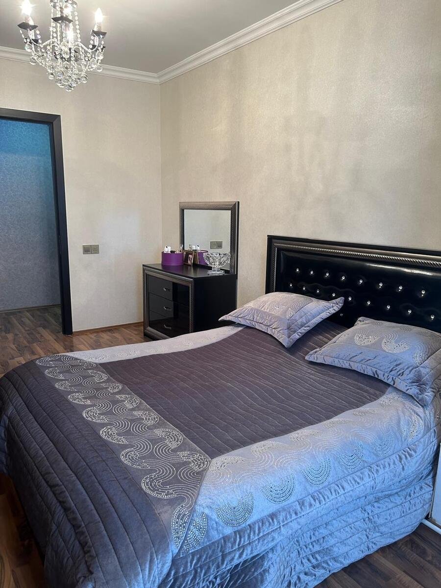 Satılır 2 otaqlı köhnə tikili, 65 m², Nəsimi m.-8