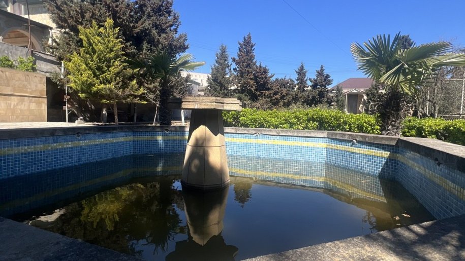 11 sot torpaq satılır, Xəzər-4