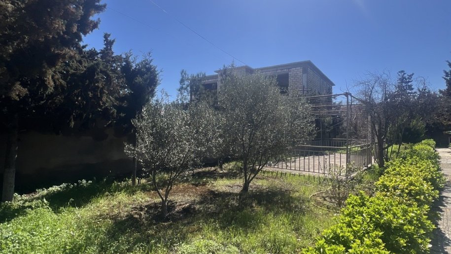 11 sot torpaq satılır, Xəzər-10