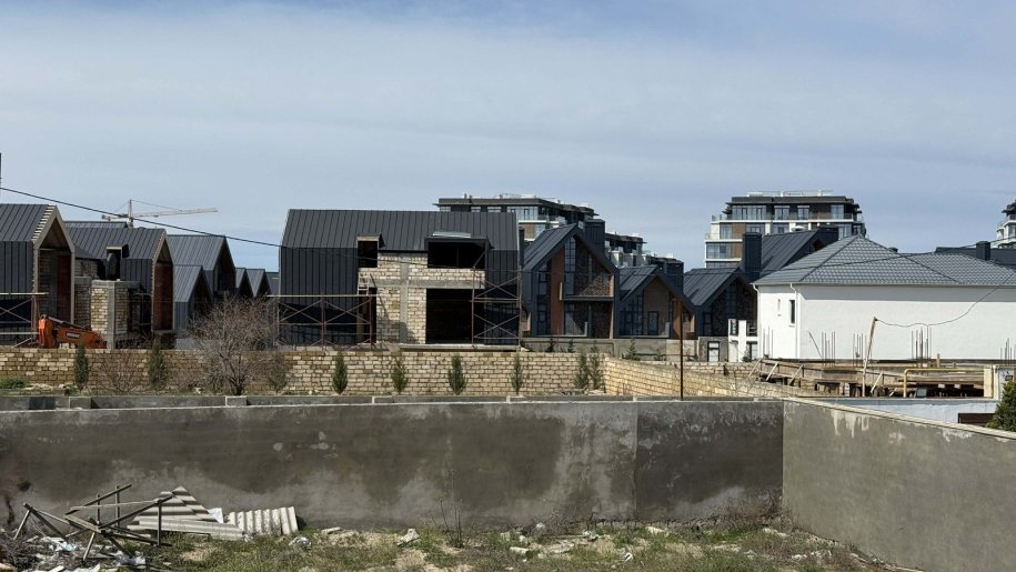 4.5 sot torpaq satılır, Nardaran-1