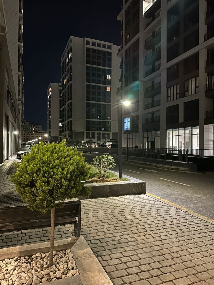 230 m<sup>2</sup> ofis icarəyə verilir, Koroğlu m.-2