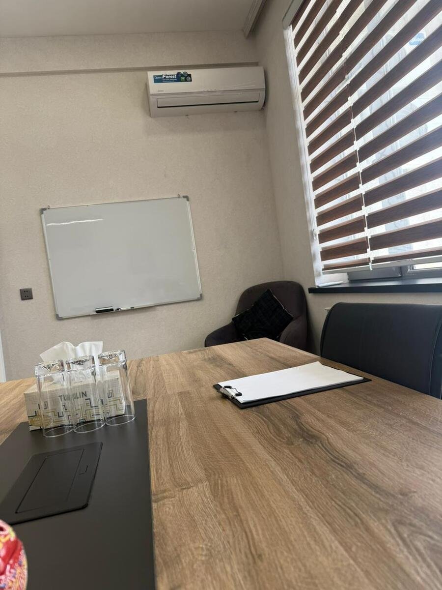 230 m<sup>2</sup> ofis icarəyə verilir, Koroğlu m.-5