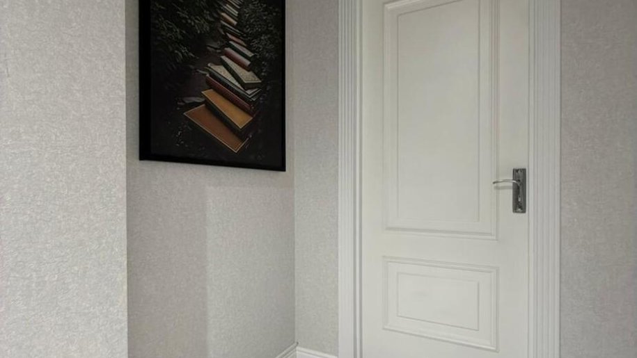 230 m<sup>2</sup> ofis icarəyə verilir, Koroğlu m.-12