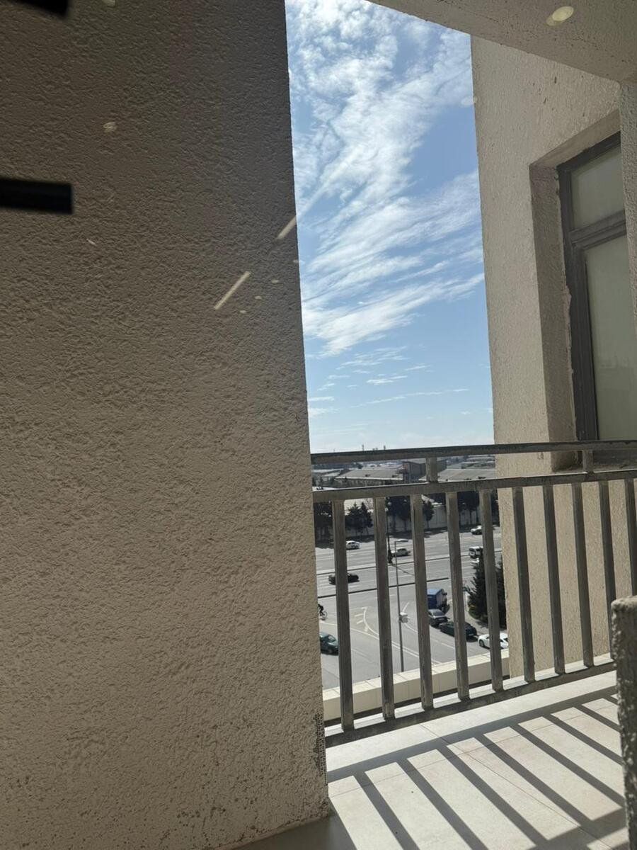 230 m<sup>2</sup> ofis icarəyə verilir, Koroğlu m.-17