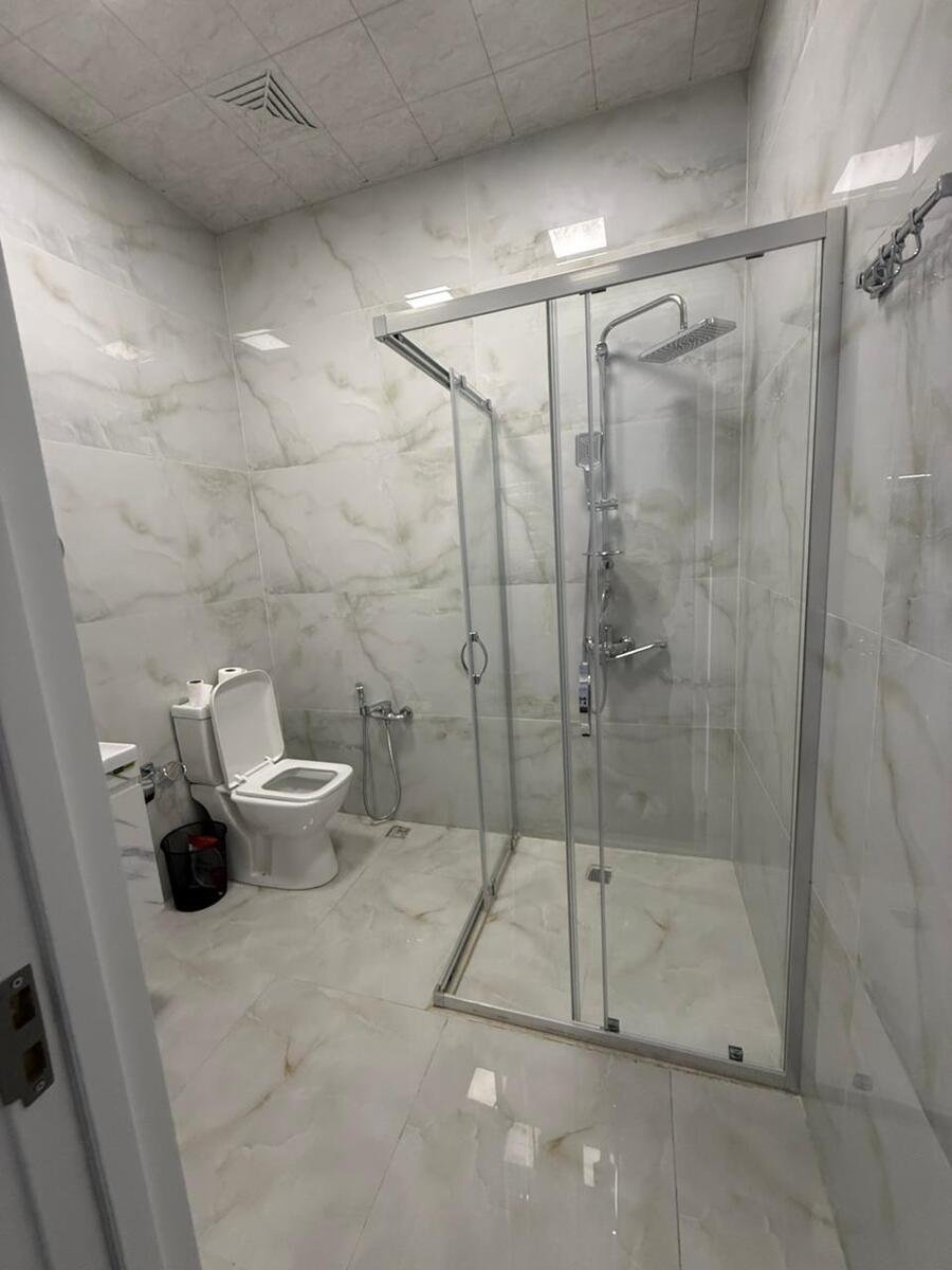 230 m<sup>2</sup> ofis icarəyə verilir, Koroğlu m.-23