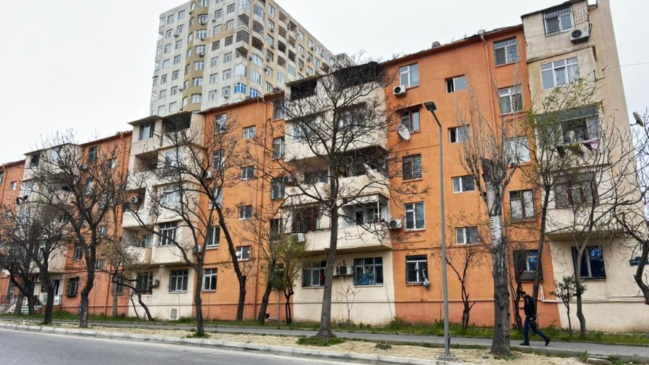 Satılır 2 otaqlı köhnə tikili, 45 m², Qara Qarayev m.-3