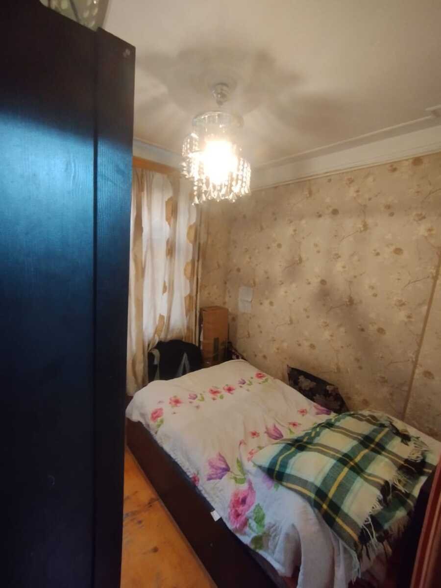 Satılır 2 otaqlı köhnə tikili, 45 m², Qara Qarayev m.-7