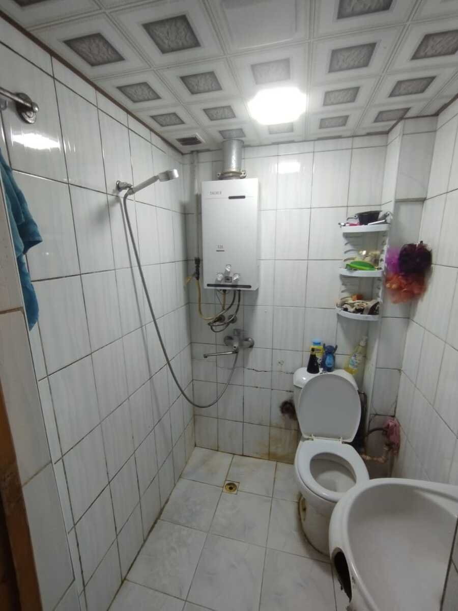 Satılır 2 otaqlı köhnə tikili, 45 m², Qara Qarayev m.-9