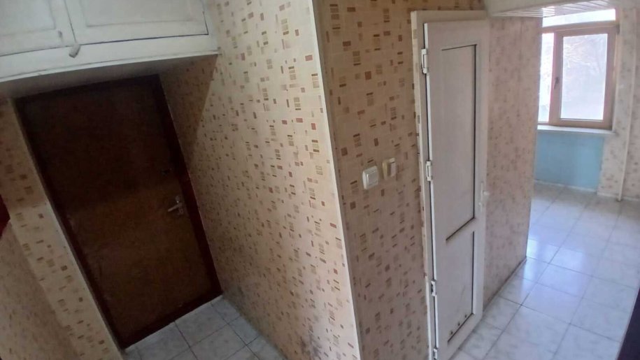 Satılır 3 otaqlı köhnə tikili, 65 m², Neftçilər m.-1