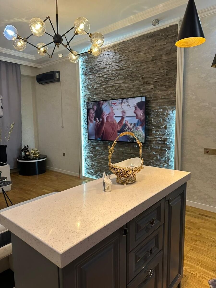 Kirayə verilir 3 otaqlı yeni tikili, 80 m², Azadlıq Prospekti m.-6