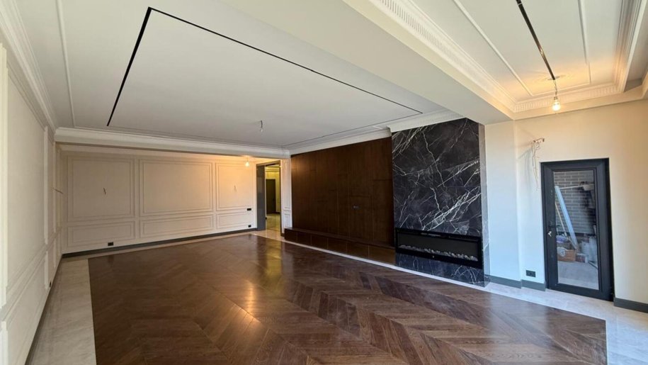 Satılır 4 otaqlı yeni tikili, 222 m², İçərişəhər m.-2