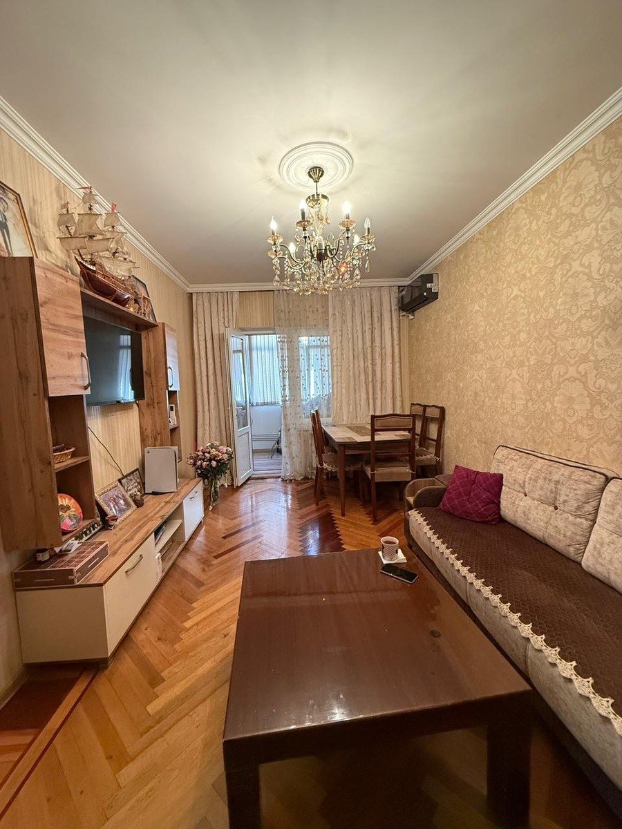 Satılır 3 otaqlı köhnə tikili, 90 m², Yeni Yasamal-2