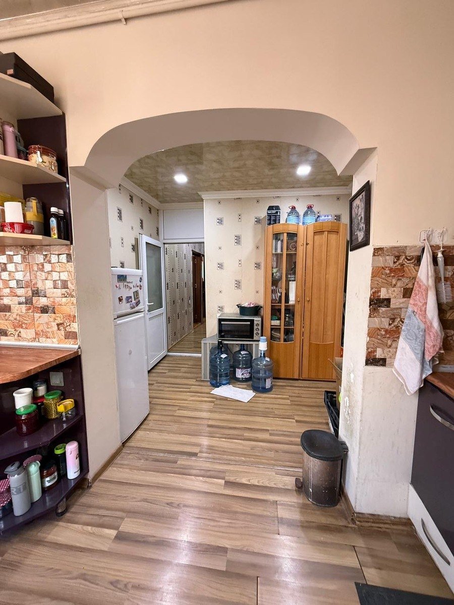 Satılır 3 otaqlı köhnə tikili, 90 m², Yeni Yasamal-6