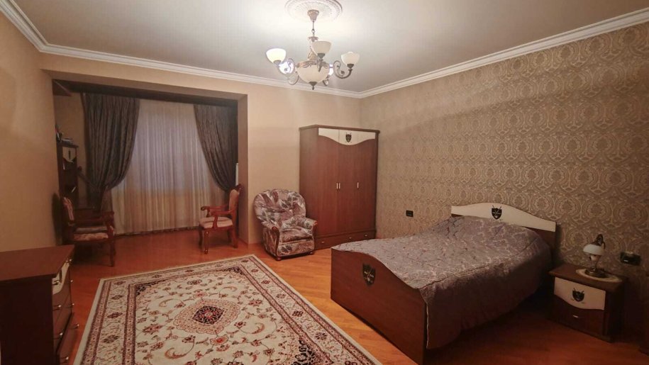 Satılır 4 otaqlı yeni tikili, 240 m², Nizami m.-6
