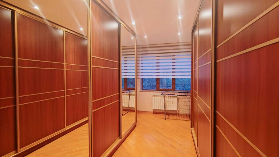 Satılır 4 otaqlı yeni tikili, 240 m², Nizami m.-23