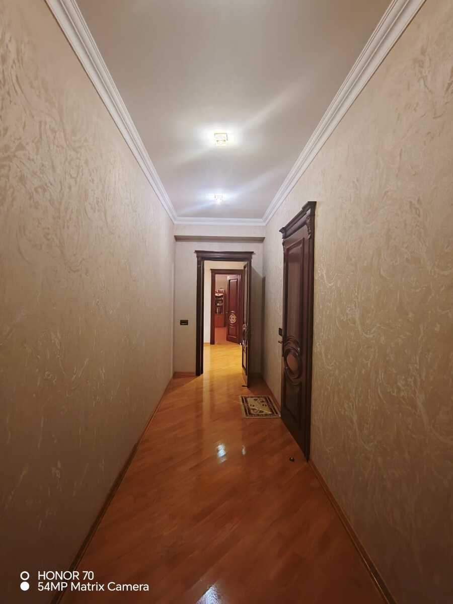 Satılır 4 otaqlı yeni tikili, 240 m², Nizami m.-26