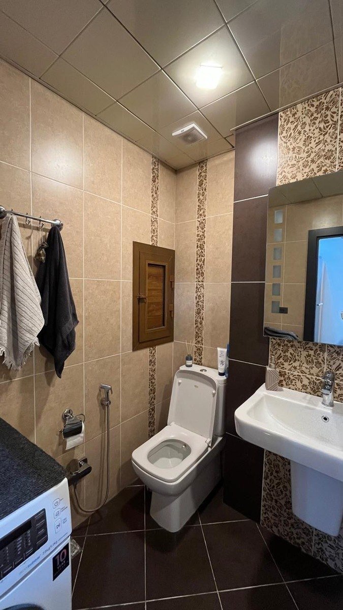 Satılır 3 otaqlı yeni tikili, 110 m², İnşaatçılar m.-16