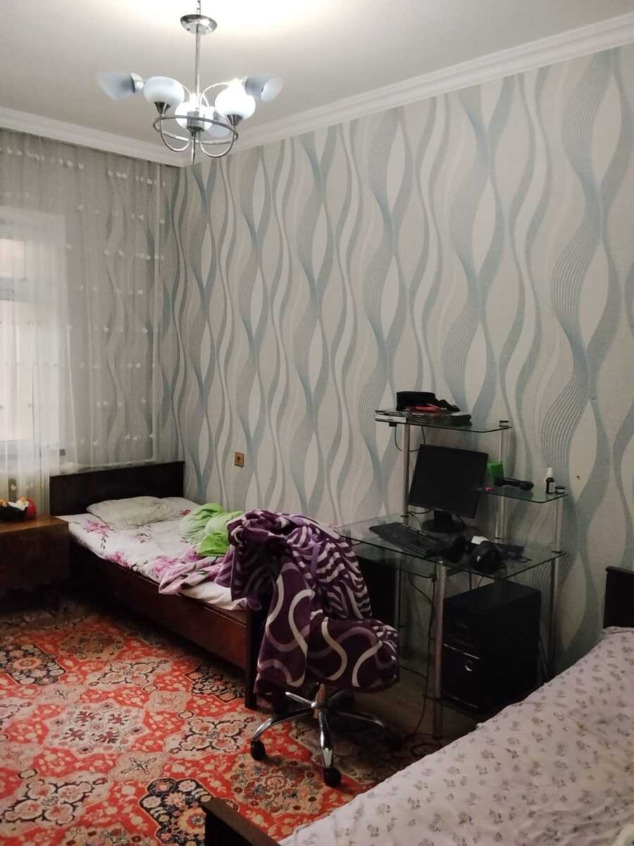 Satılır 3 otaqlı köhnə tikili, 80 m², Xalqlar dostluğu m.-7