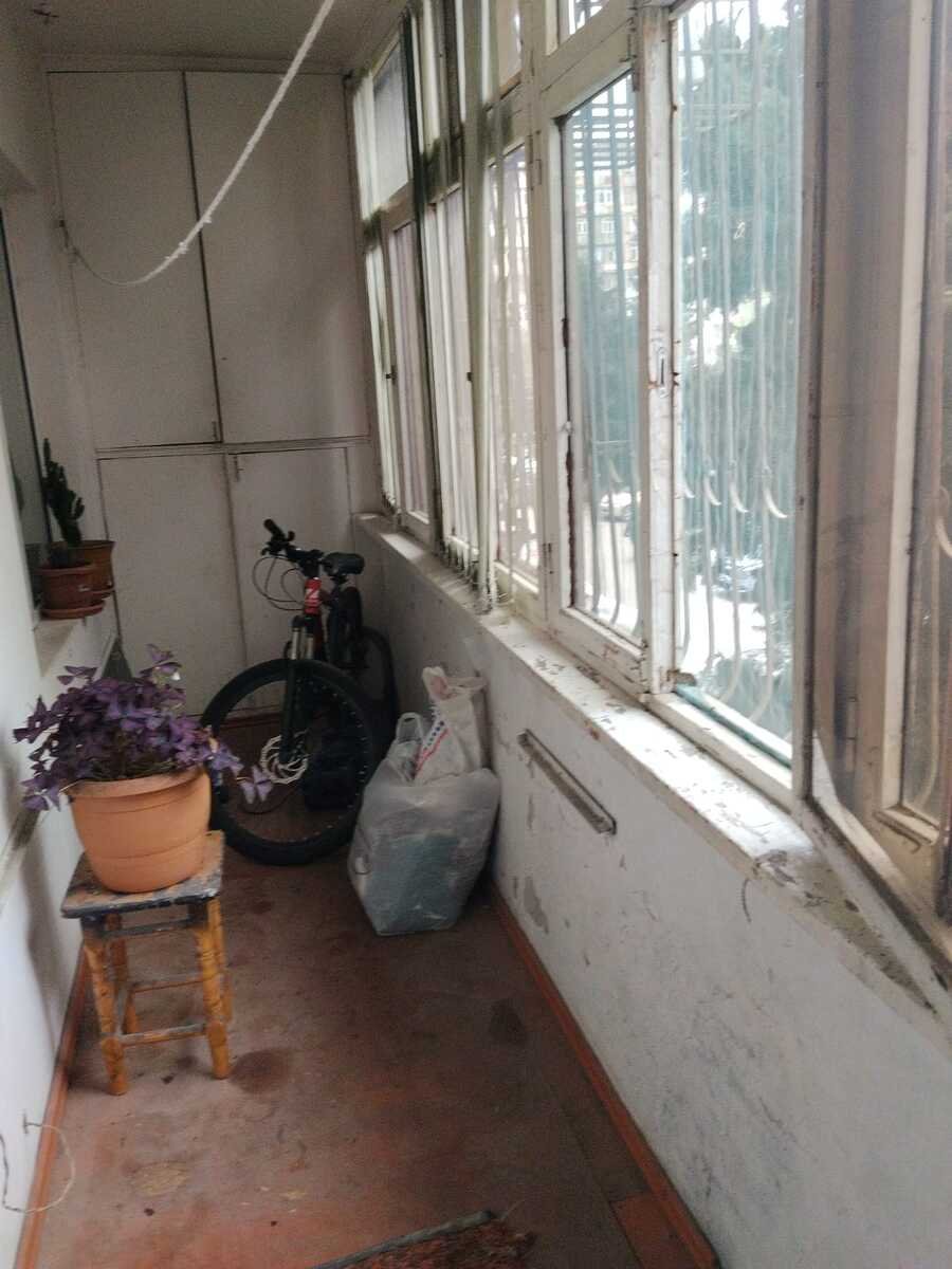 Satılır 3 otaqlı köhnə tikili, 80 m², Xalqlar dostluğu m.-11