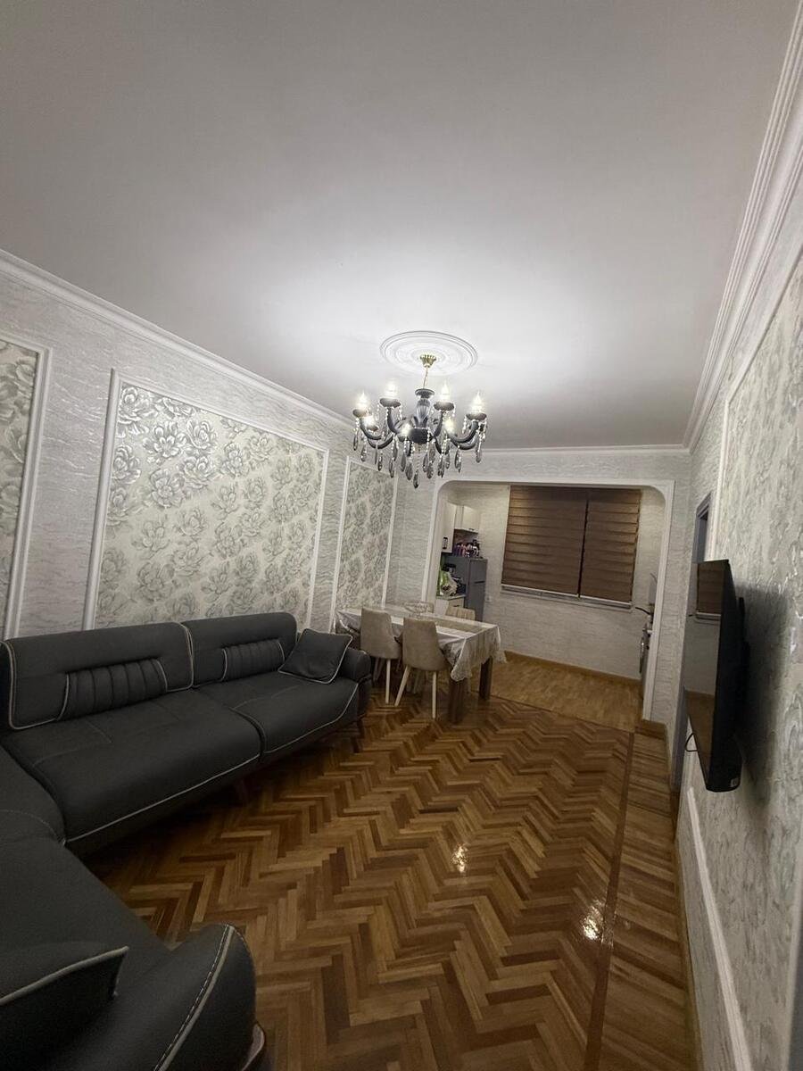 Satılır 3 otaqlı köhnə tikili, 70 m², Nəsimi m.-5