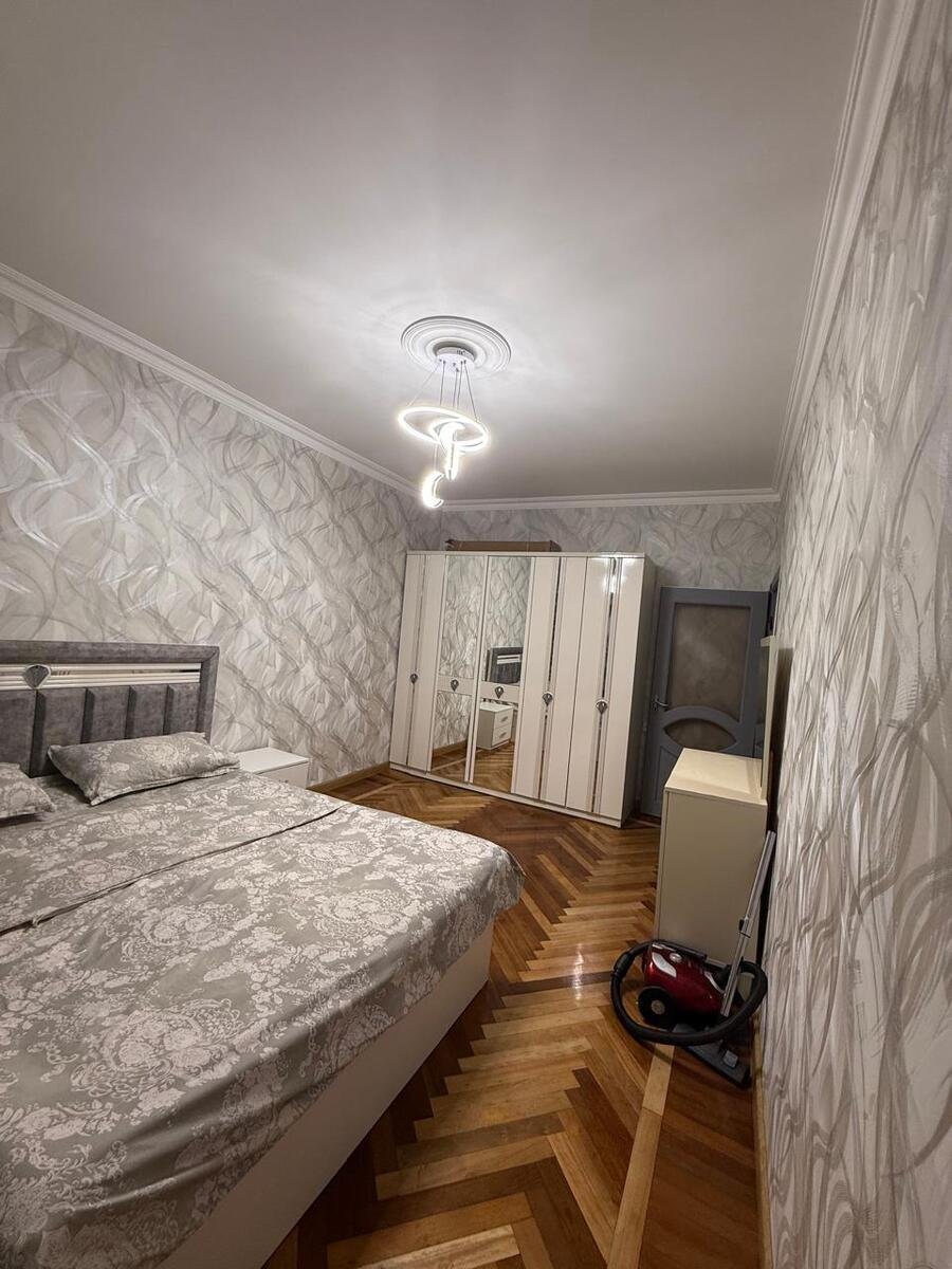 Satılır 3 otaqlı köhnə tikili, 70 m², Nəsimi m.-13