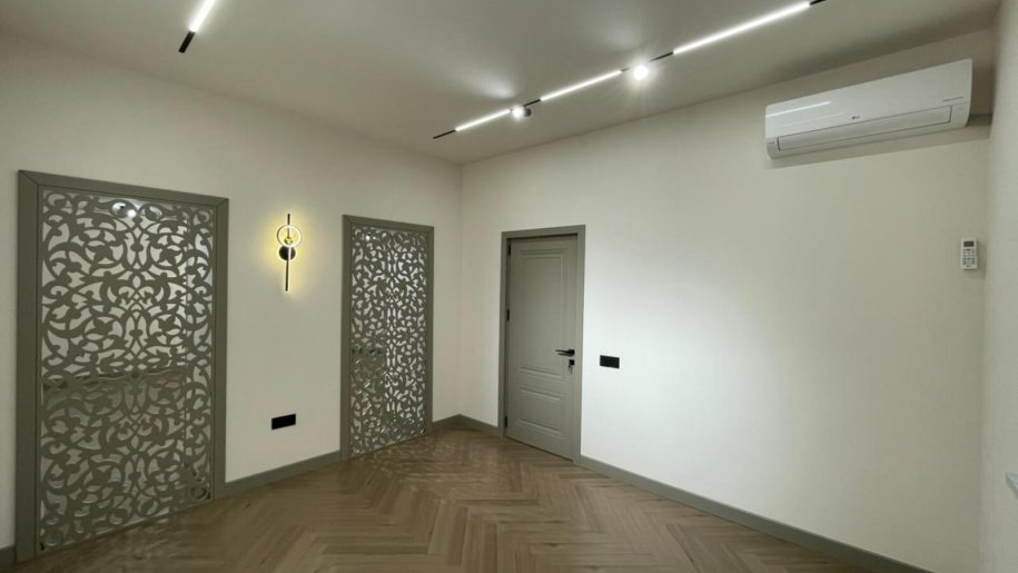 60 m<sup>2</sup> ofis icarəyə verilir, Sahil m.-4