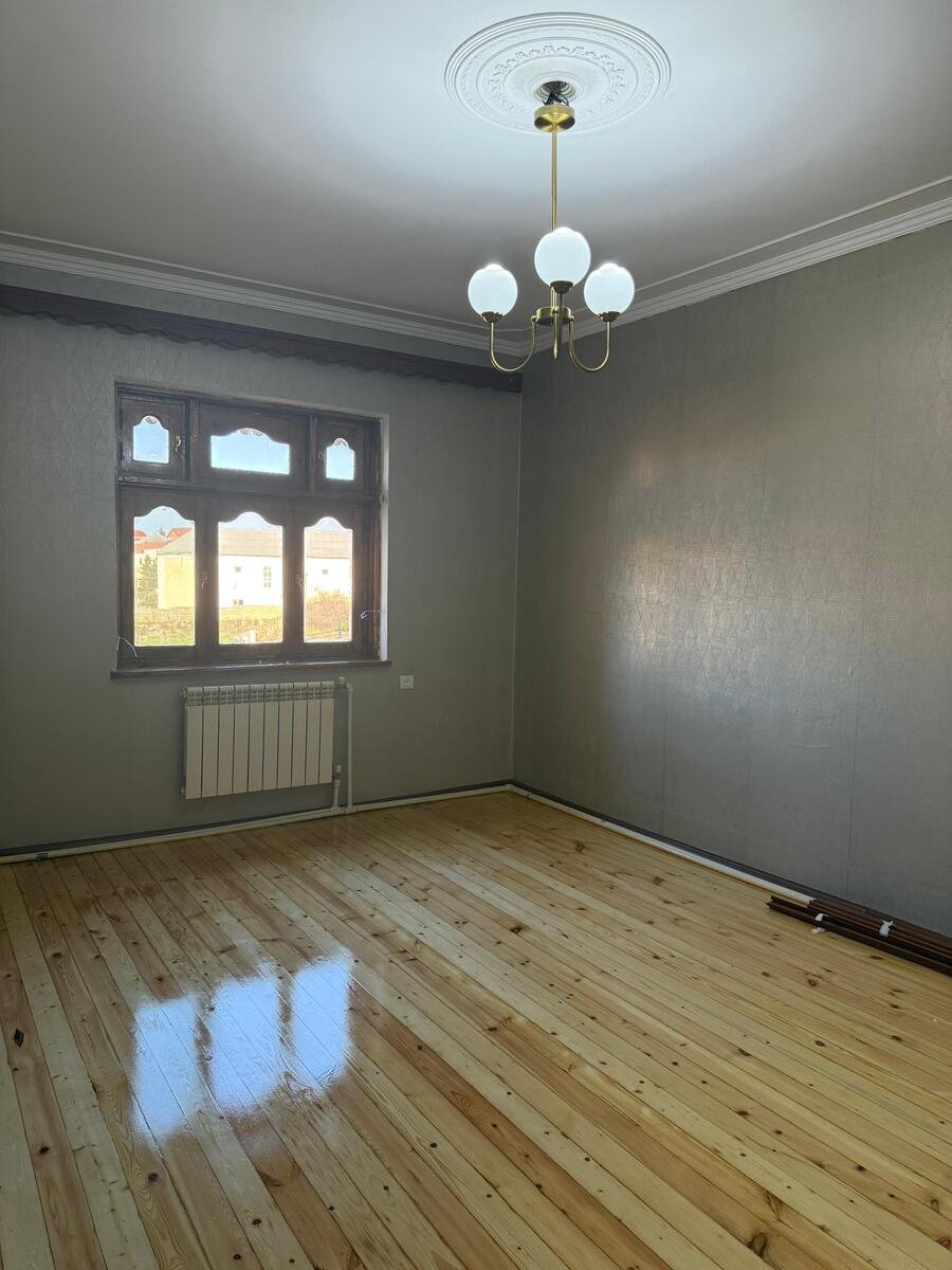 Satılır 3 otaqlı köhnə tikili, 85 m², Xalqlar dostluğu m.-12