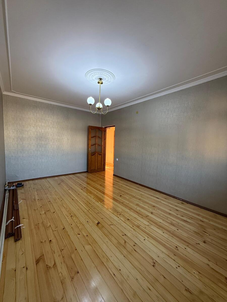 Satılır 3 otaqlı köhnə tikili, 85 m², Xalqlar dostluğu m.-13