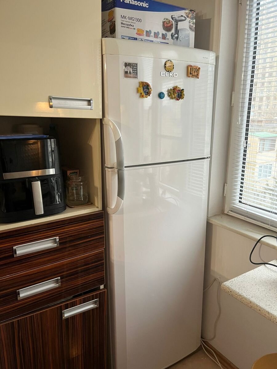 Satılır 2 otaqlı köhnə tikili, 35 m², İnşaatçılar m.-7