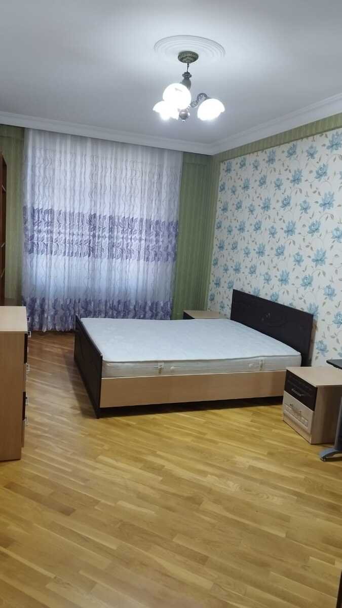 Satılır 3 otaqlı yeni tikili, 124 m², 8 noyabr-4