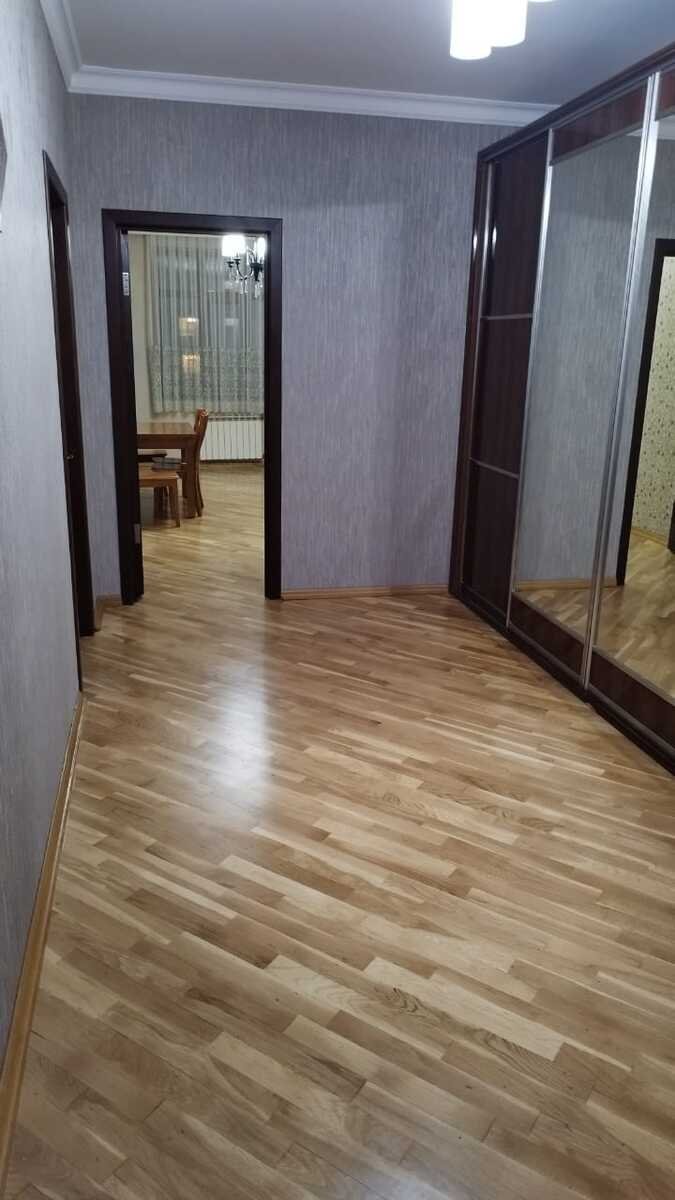 Satılır 3 otaqlı yeni tikili, 124 m², 8 noyabr-13