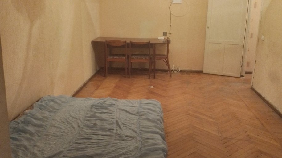 Kirayə verilir 1 otaqlı köhnə tikili, 35 m², Neftçilər m.-2