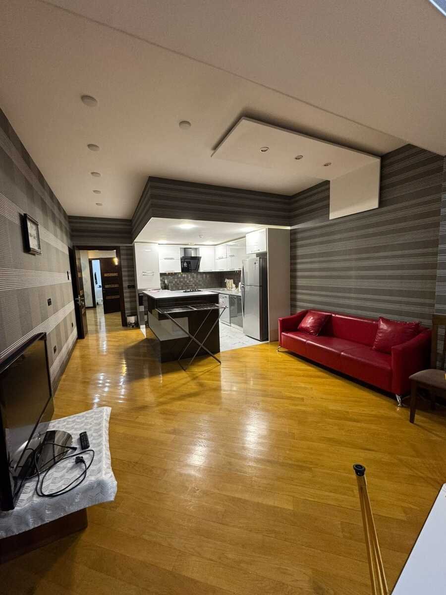 Kirayə verilir 3 otaqlı yeni tikili, 170 m², Nizami m.-3