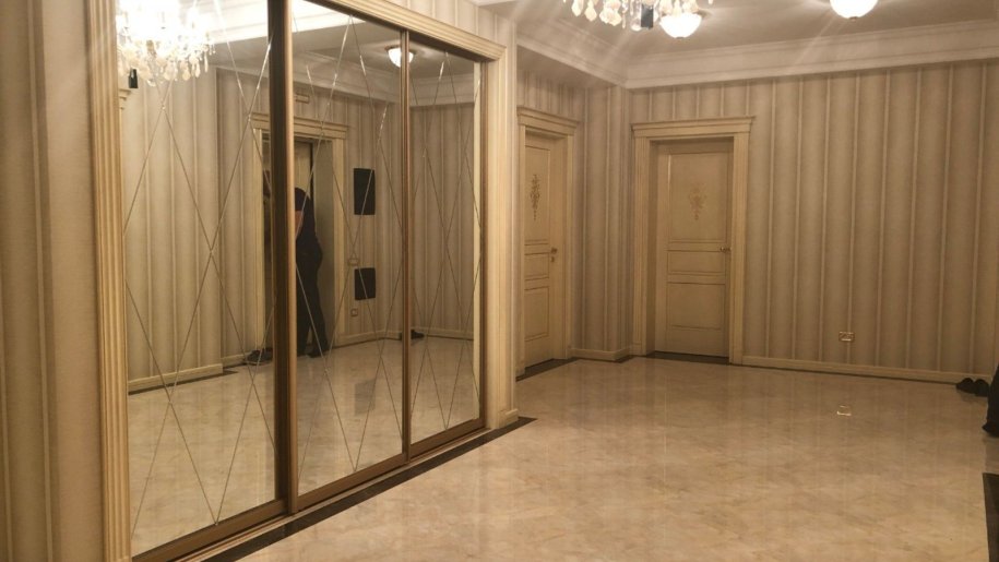 Satılır 4 otaqlı yeni tikili, 200 m², Xətai m.-2