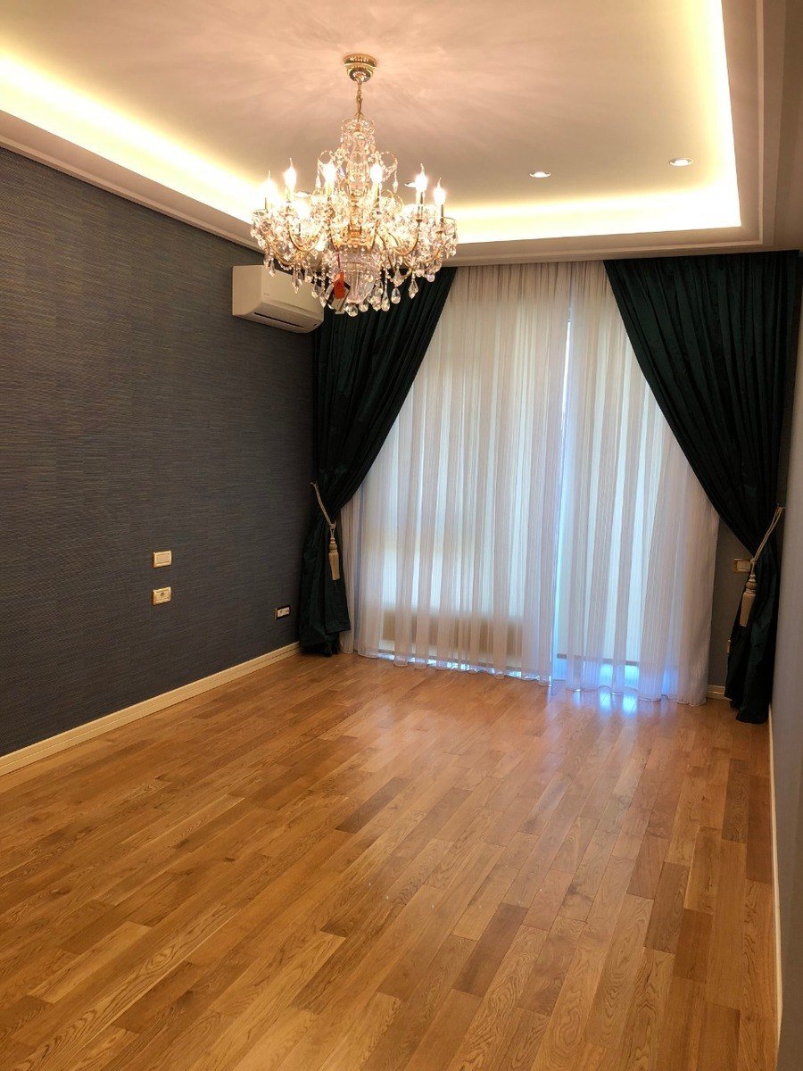Satılır 4 otaqlı yeni tikili, 200 m², Xətai m.-7