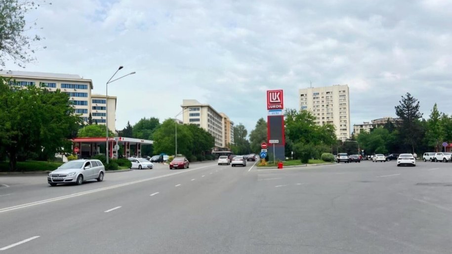 450 m<sup>2</sup> obyekt satılır, Azadlıq Prospekti m.-1