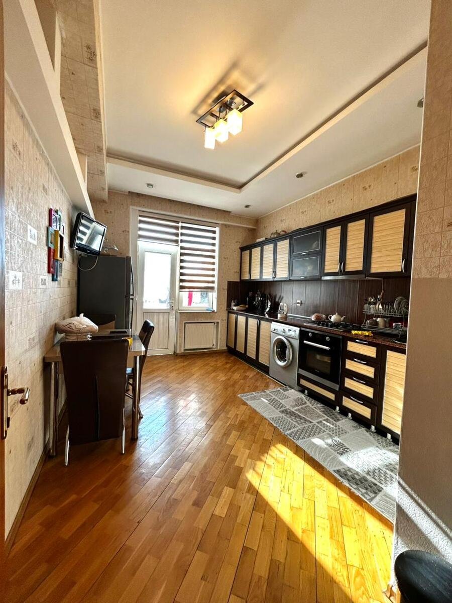 Satılır 2 otaqlı yeni tikili, 90 m², Elmlər Akademiyası m.-5