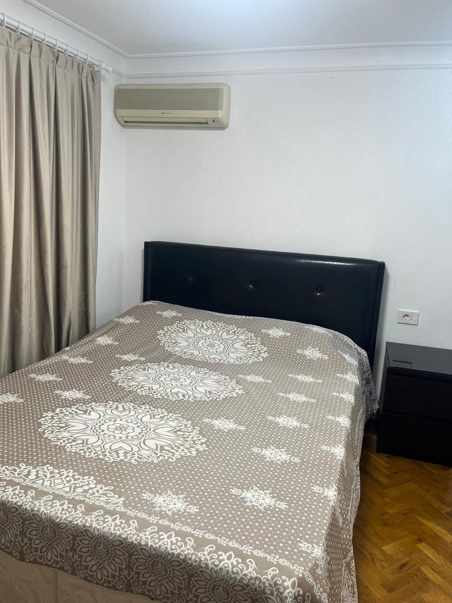Kirayə verilir 4 otaqlı köhnə tikili, 70 m², Sahil m.-13